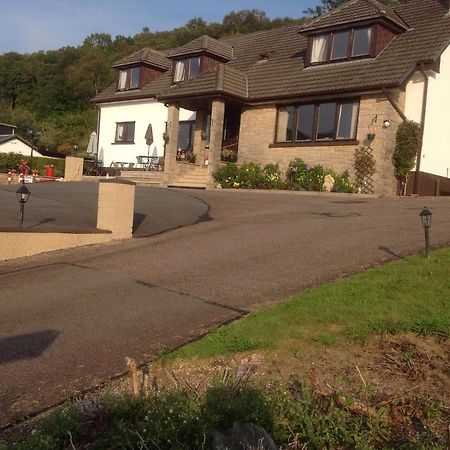 Ronaldsvoe Bed And Breakfast Fort William Exterior foto